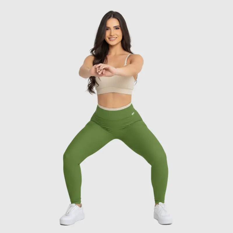 Conjunto Fitness Glow Verde com Top Branco - Legging Zero Transparência Slim