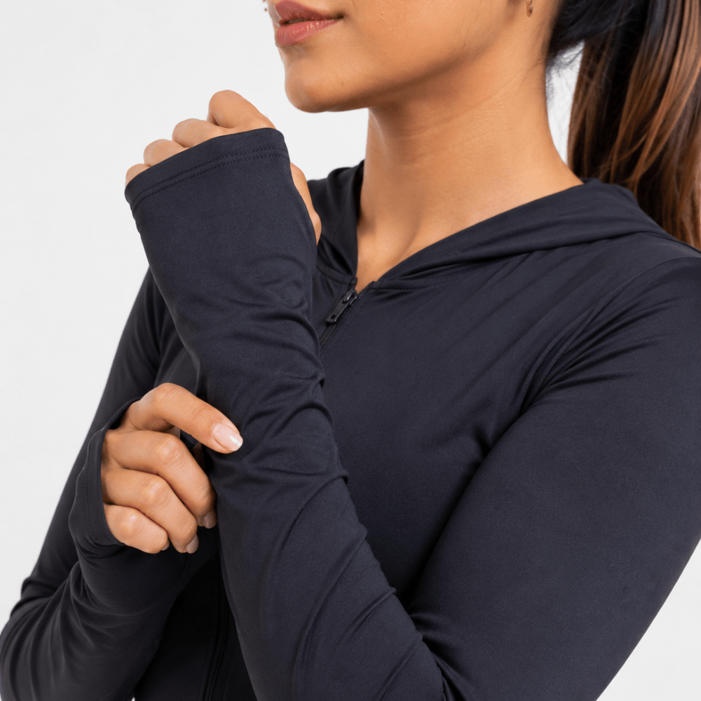 Jaqueta Fitness Feminina com Capuz Manga Longa Dry Fit Zíper Preta