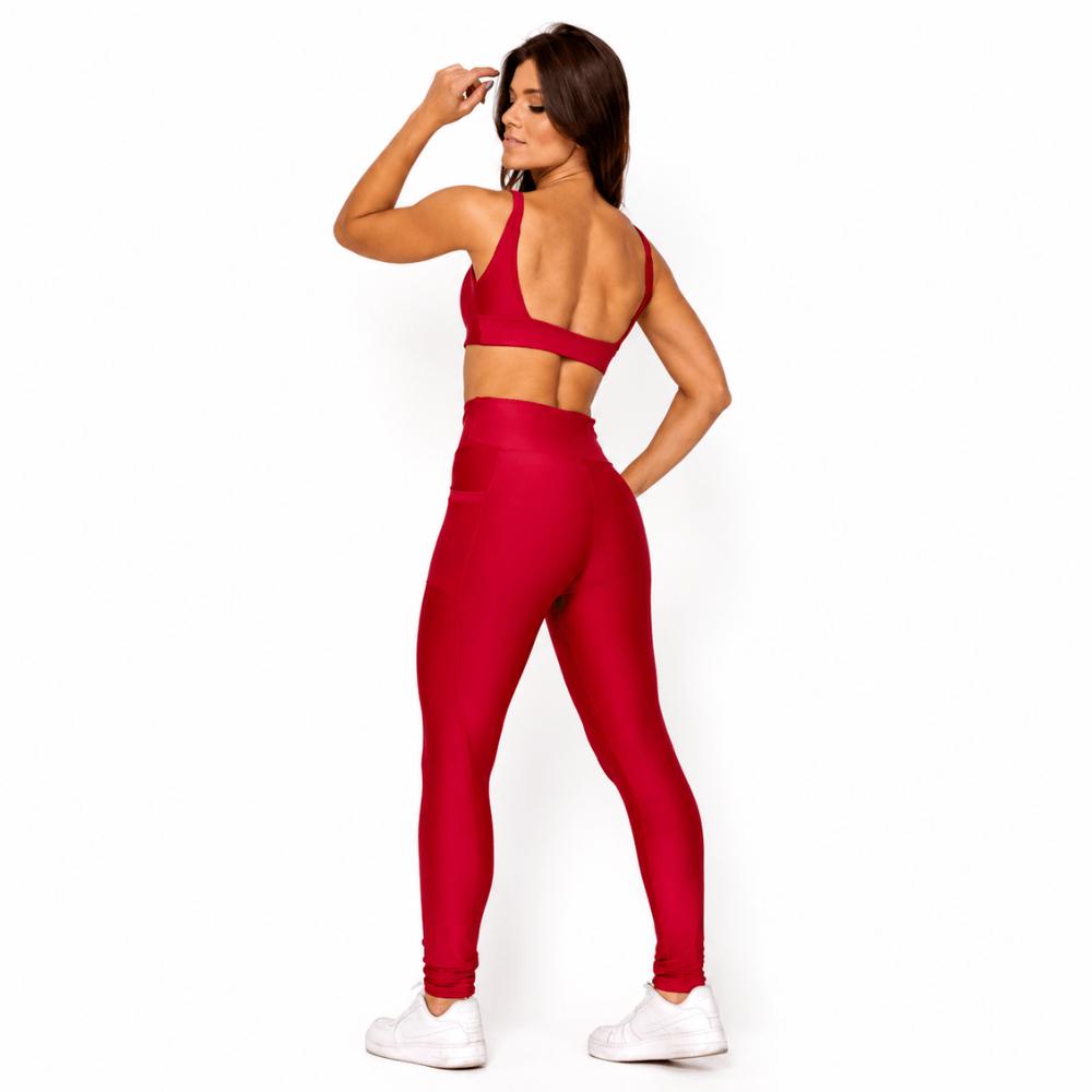 Conjunto Fitness Feminino Vermelho Cereja com Bolso Lateral e Cintura Alta Premium
